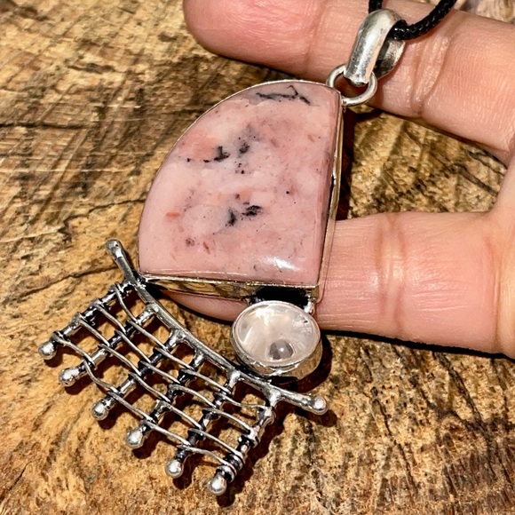 Pink Peruvian Opal & Clear Rose Quartz Pendant 2 7/8” - Picture 3 of 13